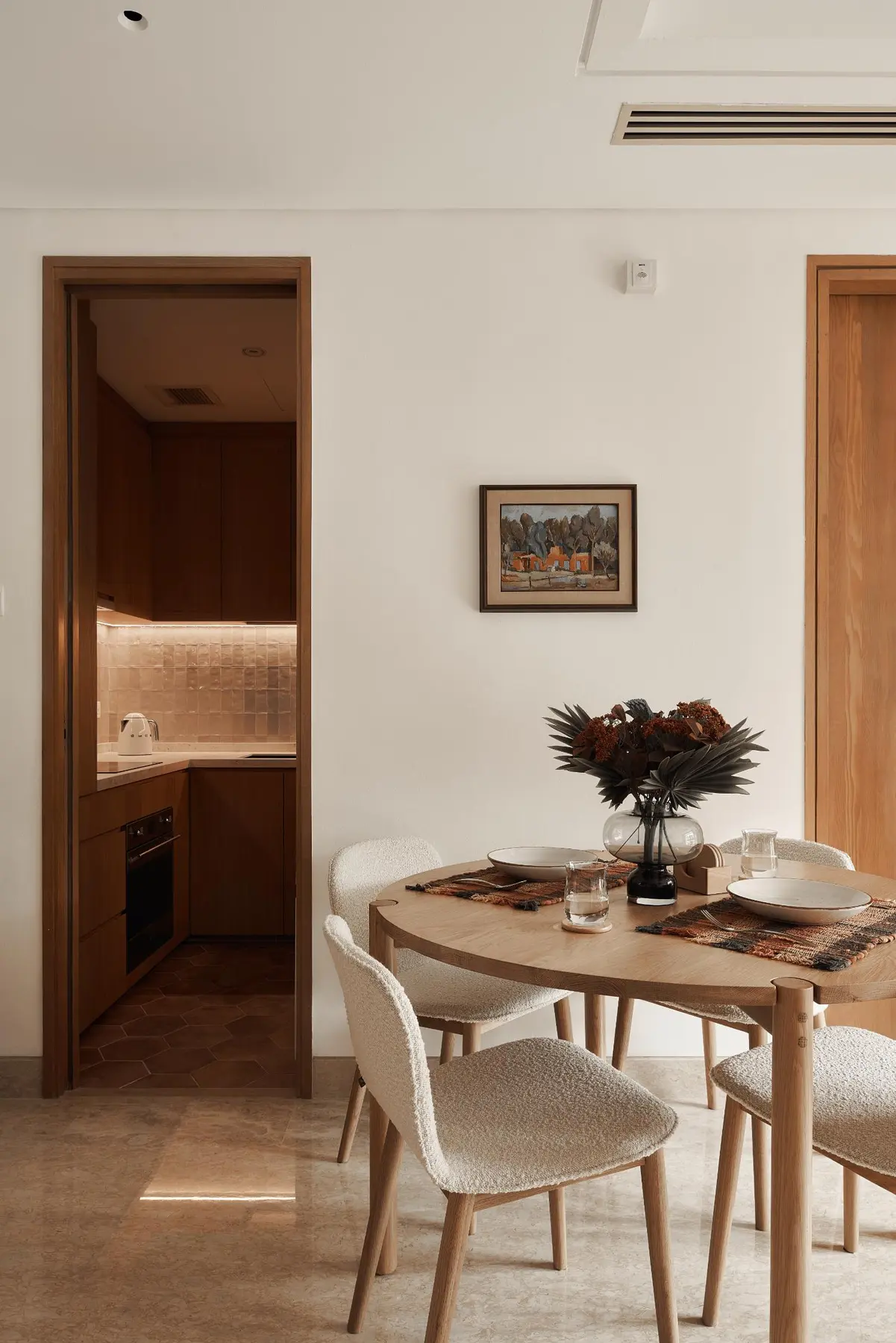 MYNMYN Studio — Nordic Retreat @ St Martins Drive — 1